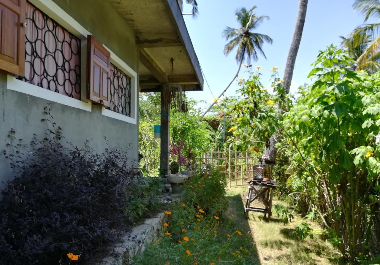 Hotel Julianu Tangalle Exterior foto